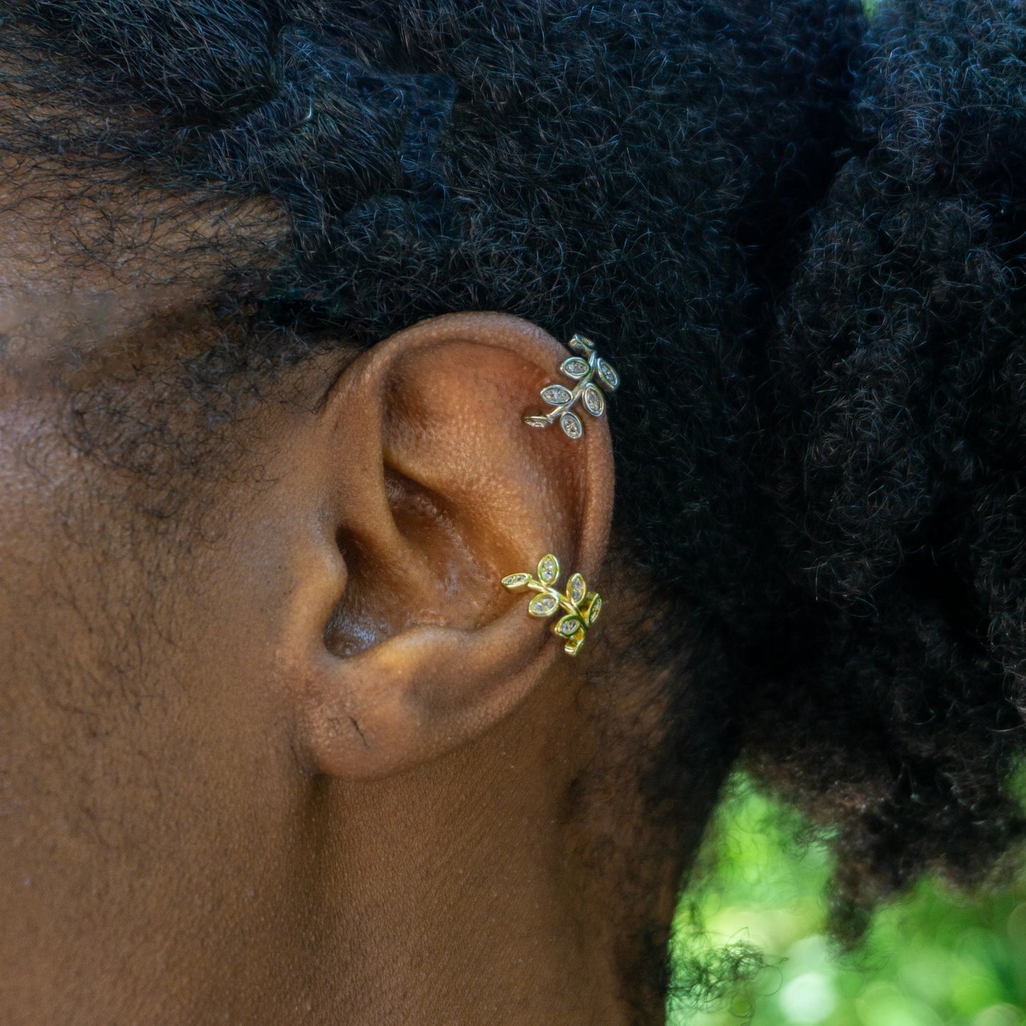 EAR CUFF COSMO ORO