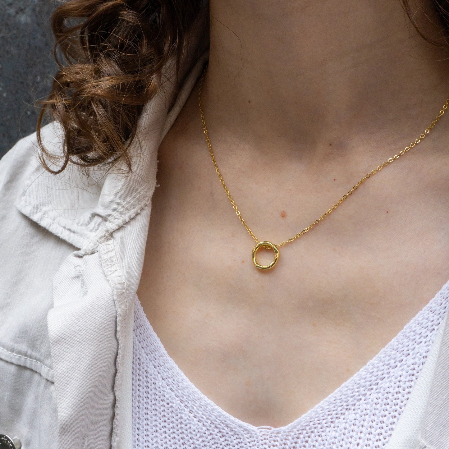 GOLD HALO NECKLACE